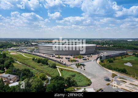 Breslau, Polen - Juli 2023 : Stadion Wrocław aus der Vogelperspektive (Polnisch: Stadion Miejski we Wrocławiu). UEFA-Stadion der Kategorie 4 Stockfoto