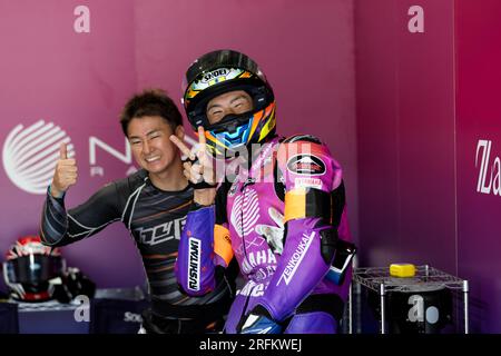 Suzuka, JAPAN, 4. August 2023. Teamkollegen beim 44. Coca-Cola Suzuka 8hr Endurance Race 2023, Japan. Kredit: Ivica Glavas/Speed Media/Alamy Live News Stockfoto