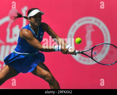 Ankita Ravinderkrishan Raina ist ein indischer Profi-Tennisspieler. Seit 2018 wurde dieses Bild im ITF Women's Open Bengaluru 2023 aufgenommen. Stockfoto