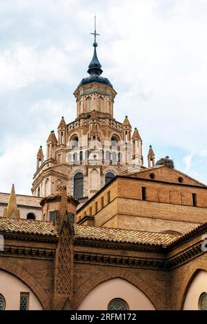 Außenansicht der Kuppel. Die Kathedrale von Tarazona ist eine römisch-katholische Kirche in Tarazona, Provinz Zaragoza, in Aragon, Spanien. Die Kathedrale von Tarazona ist eine Stockfoto