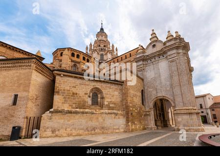 Außenansicht der Kirche Tarazona. Die Kathedrale von Tarazona ist eine römisch-katholische Kirche in Tarazona, Provinz Zaragoza, in Aragon, Spanien Stockfoto