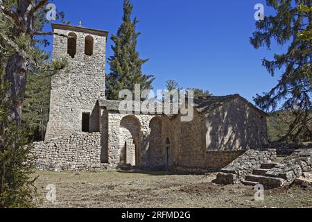 Frankreich, Aveyron-Departement, Veyreau, Saint-Jean des Balmes Priory, Cevennes-Nationalpark, regionaler Naturpark Grands Causses Stockfoto