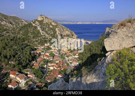 Frankreich, Departement Bouches-du-Rhône, Le Rove, Marseille, Côte Bleue, felsiger Eingang von La Vesse Stockfoto