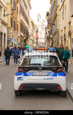 Italien, Rom, Latium, Via Tomacelli, Polizeiauto, Stockfoto