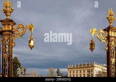 Frankreich, Region Grand-Est, Meurthe-et-Moselle, Nancy, Place Stanislas, kunstvoll verzierte Tore im Rocaille-Stil, Stockfoto