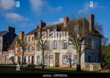 Frankreich, Region Normandie, Calvados, Beaumont-en-Auge, Place de Verdun, Stockfoto