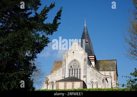 Frankreich, Region Normandie, Calvados, Beaumont-en-Auge, rue du Paradis (D58) église Saint-Sauveur, Stockfoto