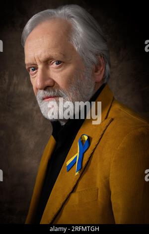 ANDRZEJ SEWERYN - einer der erfolgreichsten polnischen Schauspieler mit ukrainischem Band. Stockfoto