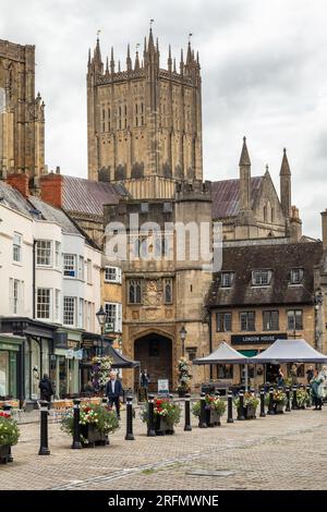 Historic Paupers Gate in Wells Market Place/Market Square, City of Wells, Somerset, England, Großbritannien Stockfoto