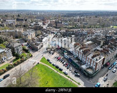 Terrassenhäuser mit Blick auf die grüne Blackheath London UK Drohne aus der Vogelperspektive Stockfoto