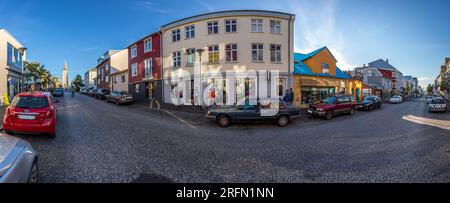 Stadtzentrum von Reykjavik im Sommer Stockfoto
