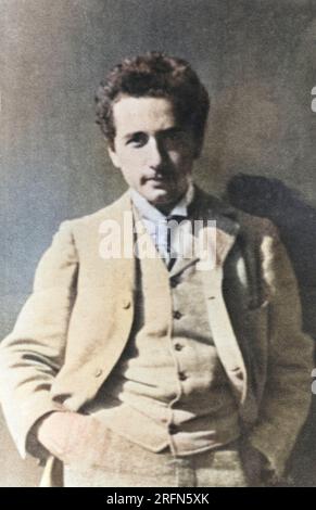 Albert Einstein (1879-1955) 1898. Obwohl er für seine Arbeiten über besondere und allgemeine Relativität berühmt ist, gewann er 1921 den Nobelpreis für Physik für seine Arbeit über den photoelektrischen Effekt. Gefärbt. Stockfoto