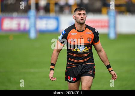 Castleford, Großbritannien. 4. August 2023 zum Debüt Billy Tsikrikas von Castleford Tigers. Rugby League Betfred Super League , Castleford Tigers vs Huddersfield Giants im MEND-A-Hose Stadium, Castleford, UK Kredit: Dean Williams/Alamy Live News Stockfoto