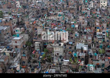 Das gestrandete Pakistanis Relief Camp in Dhaka Mohammadpur, allgemein bekannt als das „Genfer Camp“. Die "gestrandeten Pakistanis" haben dort Sünde gelebt Stockfoto