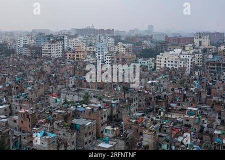 Das gestrandete Pakistanis Relief Camp in Dhaka Mohammadpur, allgemein bekannt als das „Genfer Camp“. Die "gestrandeten Pakistanis" haben dort Sünde gelebt Stockfoto