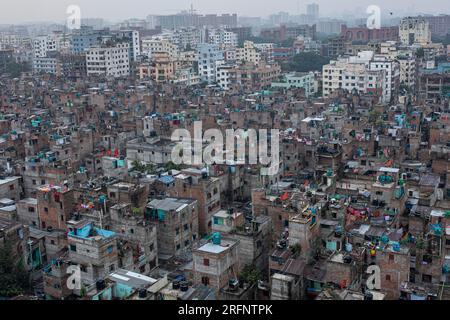 Das gestrandete Pakistanis Relief Camp in Dhaka Mohammadpur, allgemein bekannt als das „Genfer Camp“. Die "gestrandeten Pakistanis" haben dort Sünde gelebt Stockfoto