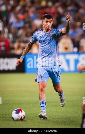 NYCFC Stürmer Santiago Rodriguez (10) während des Spiels MLS gegen Liga MX am Sonntag, 23. Juli 2023 im Citi Field in New York, NY. Atlas FC besiegte NYCFC mit 1:0. (Ariel Fox/Bild des Sports) Stockfoto