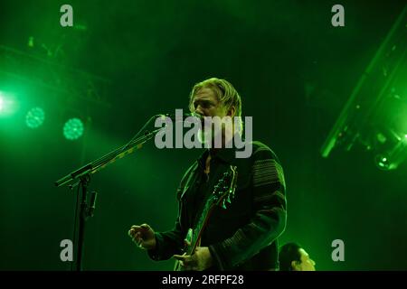 Toronto, Kanada. 04. Aug. 2023. Queens of the Stone Age tritt auf der „End is Nero“-Tour auf der Budweiser-Bühne auf. Credit: Bobby Singh/Alamy Live News Stockfoto