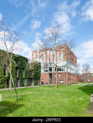 Amsterdam, Niederlande - Amsterdam, Niederlande - Urban Villa Myriad Housing im Funen Park by Mecanoo Stockfoto