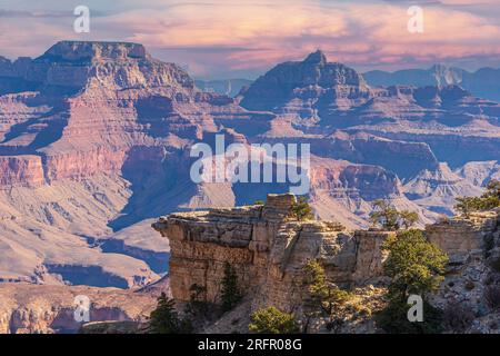 Blick über den Süd- und Nordrand des Grand Canyon, USA Stockfoto