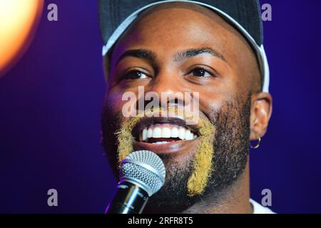 Edinburgh Scotland, Vereinigtes Königreich, 05. August 2023. Darren Harriott im Pleasance Grand für das Edinburgh Festival Fringe Pleasance Opening Gala. Live-Nachrichten von sst/alamy Stockfoto