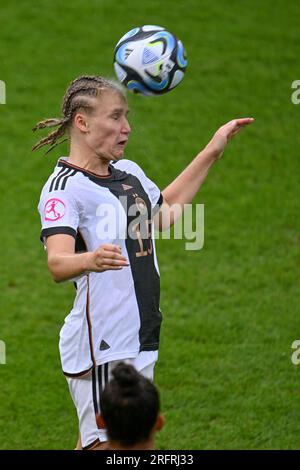 Leuven, Belgien. 30. Juli 2023. Jella Veit (15) von Germanypictured während eines weiblichen Fußballspiels zwischen den Nationalfrauen unter 19 Mannschaften Spaniens und Deutschlands beim UEFA Women's under-19 EURO Final am Freitag, den 30. Juli 2023 in Leuven, Belgien. Kredit: Sportpix/Alamy Live News Stockfoto