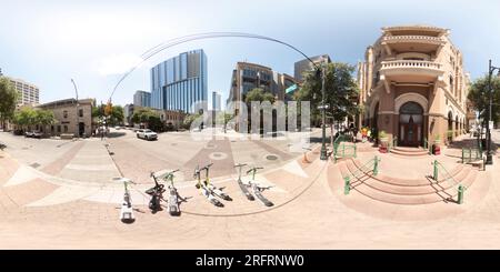 360 Grad Panorama Ansicht von Austin, TX, USA - 24. Juli 2023: 360 rechteckiges Foto des Driskill Hotel Downtown Austin Texas