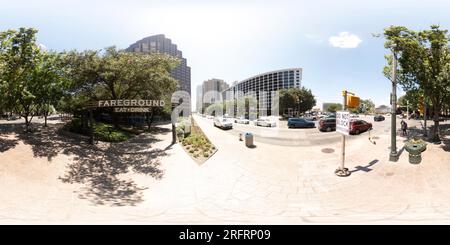 360 Grad Panorama Ansicht von Austin, TX, USA - 24. Juli 2023: 360 rechteckiges Foto des Restaurants Fareground Austin