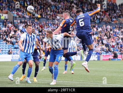 Rangers' John Souttar (2. von rechts) mit einem Torversuch während des Cinch Premiership-Spiels im BBSP Stadium Rugby Park, Kilmarnock. Foto: Samstag, 5. August 2023. Stockfoto