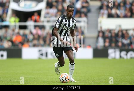 Alexander Isak von Newcastle United während des Sela-Cup-Spiels zwischen Newcastle United und ACF Fiorentina in St. James's Park, Newcastle, Samstag, den 5. August 2023. (Foto: Michael Driver | MI News) Guthaben: MI News & Sport /Alamy Live News Stockfoto