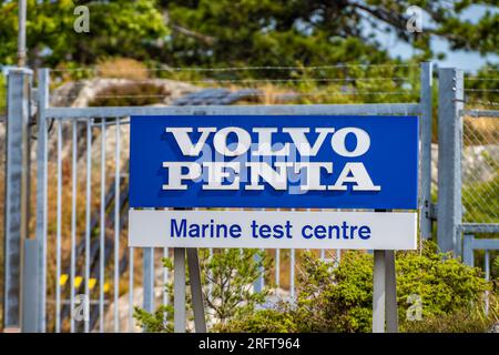 Göteborg, Schweden - Juli 24 2022: Schild Volvo Penta Marine Test Centre Stockfoto