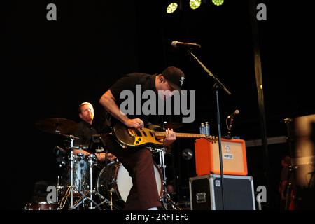 Toronto, Kanada. 04. Aug. 2023. Phantogramm auf der Budweiser Bühne, zur Unterstützung von Queens of the Stone Age „The End is Nero“ Tour Credit: Bobby Singh/Alamy Live News Stockfoto