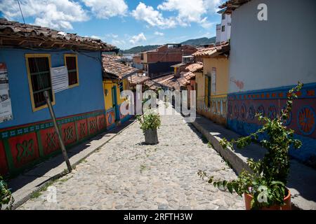 COLOMBI A MEDELLIN 05-08-2023,Guatapé es un municipio de Colombia, localizado en la subregión Oriente del departamento de Ant Stockfoto