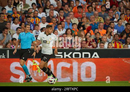 Gabriel Paulista von Valencia CF in Aktion während der regulären VORSAISON La Liga EA Sport am 5. august 2023 im Mestalla Stadion (Valencia, La Liga EA Stockfoto