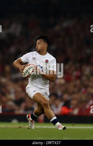 Cardiff, Großbritannien. 05. Aug. 2023. Marcus Smith aus England in Aktion. Spiel der Vodafone Summer Series 2023, Wales gegen England im Fürstentum-Stadion in Cardiff am Samstag, den 5. August 2023. Bild von Andrew Orchard/Andrew Orchard Sportfotografie/Alamy Live News Credit: Andrew Orchard Sportfotografie/Alamy Live News Stockfoto