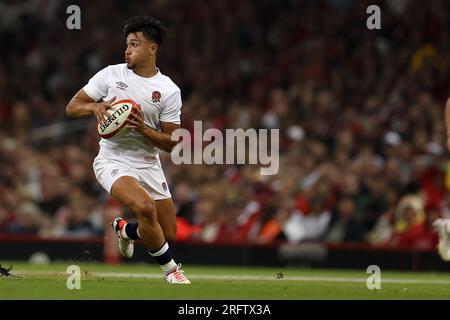 Cardiff, Großbritannien. 05. Aug. 2023. Marcus Smith aus England in Aktion. Spiel der Vodafone Summer Series 2023, Wales gegen England im Fürstentum-Stadion in Cardiff am Samstag, den 5. August 2023. Bild von Andrew Orchard/Andrew Orchard Sportfotografie/Alamy Live News Credit: Andrew Orchard Sportfotografie/Alamy Live News Stockfoto