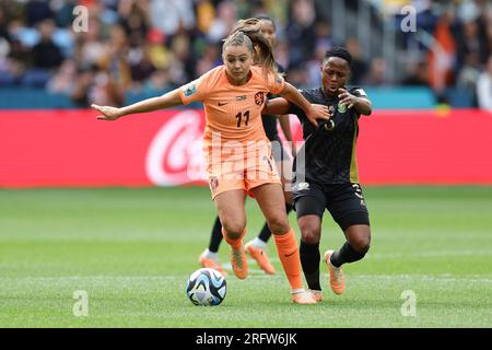 Sydney, Australien. 06. Aug. 2023. Lieke Martens aus den Niederlanden dribbelt am 6. August 2023 während des FIFA Women's World Cup 2023 zwischen den niederländischen Frauen und den Frauen aus Südafrika im Sydney Football Stadium in Sydney, Australien. Foto von Peter Dovgan. Nur redaktionelle Verwendung, Lizenz für kommerzielle Verwendung erforderlich. Keine Verwendung bei Wetten, Spielen oder Veröffentlichungen von Clubs/Ligen/Spielern. Kredit: UK Sports Pics Ltd/Alamy Live News Stockfoto