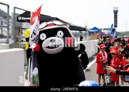 Suzuka, JAPAN, 6. August 2023. Teammaskottchen beim 44. Coca-Cola Suzuka 8hr Endurance Race 2023 in Suzuka, Japan. Kredit: Ivica Glavas/Speed Media/Alamy Live News Stockfoto