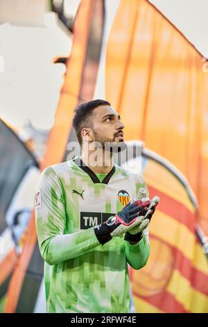 Valencia, Spanien. 05. Aug. 2023. Giorgi Mamardashvili von Valencia CF während der regulären Vorsaison La Liga EA Sport zwischen Valencia CF und Aston Villa FC im Mestalla Stadion. Endstand: Valencia CF 1:2 Aston Villa FC. (Foto: German Vidal/SOPA Images/Sipa USA) Guthaben: SIPA USA/Alamy Live News Stockfoto