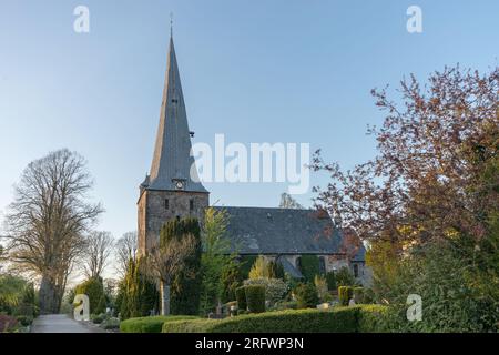 St. Mary's Church in Soerup, Schleswig-Holstein im Frühling Stockfoto