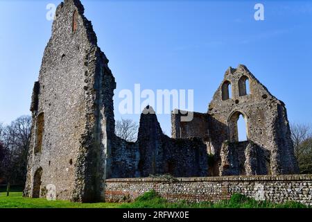 Boxgrove Priory ist ein kleines Kloster der Benediktinermönche im Dorf Boxgrove in Sussex, England. Sie wurde im 12. Jahrhundert gegründet. Stockfoto