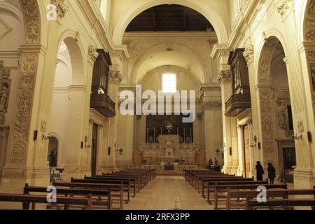 Lecce, Italien. Das Innere der Kirche St. Irene aus dem 16. Jahrhundert. Stockfoto