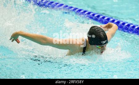 Die Bethany Firth aus Großbritannien im 100m. Schmetterling S14 für Frauen ist an Tag 7 der Para Swimming World Championships 2023 im Manchester Aquatics Centre in Manchester zu sehen. Foto: Sonntag, 6. August 2023. Stockfoto