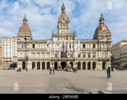 Rathaus in Praza de Maria Pita. La Coruña, Provinz La Coruña, Galicien, Spanien. Stockfoto