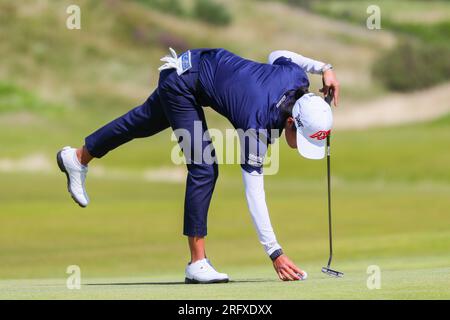 Irvine, Großbritannien. 06. Aug. 2023. Der 4. Und letzte Tag des Women's Scottish Open Golf Tournament auf dem Dundonald Links Golf Course, Irvine, Ayrshire, Schottland, Großbritannien, Die führenden Spieler, MAJA STARK aus Schweden, PATTY TAVATANAKIT aus Thailand und CELINE BOUTIER aus Frankreich, dominieren weiterhin das Spielfeld. Kredit: Findlay/Alamy Live News Stockfoto