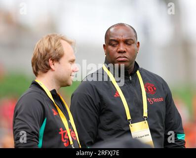 6. August 2023; Aviva Stadium, Dublin, Irland: Pre Season Football Friendly, Manchester United gegen Athletic Bilbao; Manchester United Staff Stockfoto