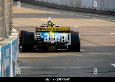 Nashville, Tennessee, USA. 5. Aug. 2023. Fahrer der INDYCAR-Serie, DEVLIN Defrancesco (29) aus Toronto, Kanada, qualifiziert sich für den Big Machine Music City Grand Prix auf den Straßen von Nashville in Nashville, TN, USA. (Kreditbild: © Walter G. Arce Sr./ZUMA Press Wire) NUR REDAKTIONELLE VERWENDUNG! Nicht für den kommerziellen GEBRAUCH! Stockfoto