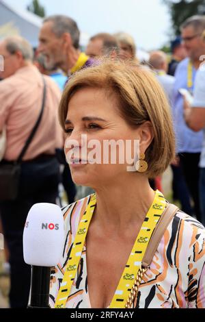 Corinne Van der Poel Poulidor fille, femme et mère de Champions du cyclisme : fille de Raymond Poulidor, femme d’Adrie Van der Poel, mère de David et Stockfoto