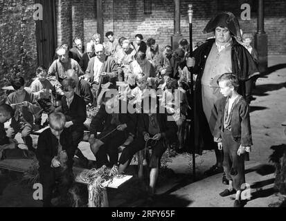 JOHN HOWARD DAVIES und FRANCIS L. SULLIVAN in OLIVER TWIST 1948 Regisseur DAVID LEAN Novel Charles Dickens Produzent Ronald Neame Cineguild / General Film Distributors (GFD) Stockfoto