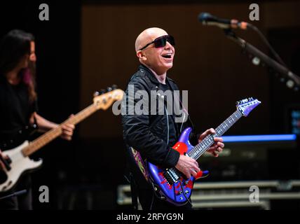 Joe Satriani in der Bridgewater Hall Manchester Stockfoto